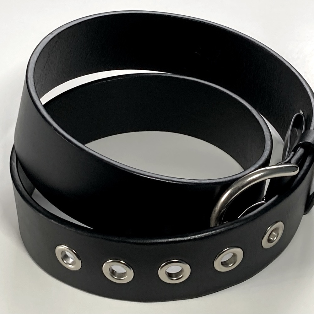 Coach Leather Belt Black with Silver Tone Buckle Small